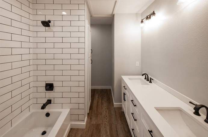 A Boerne bathroom remodel with subway tile.